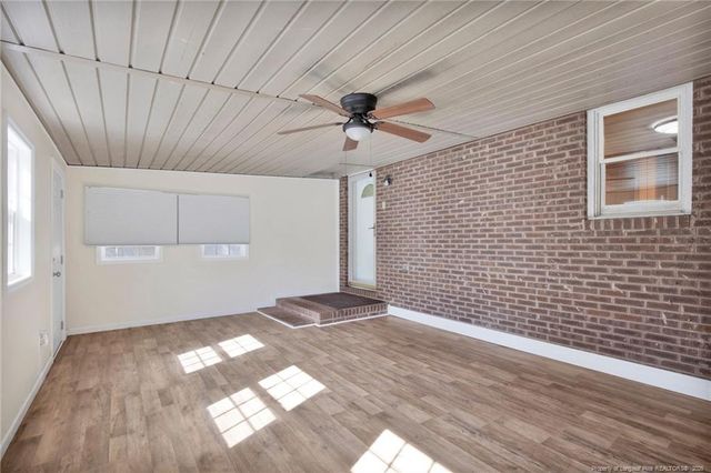 567 Johns Road, Maxton, NC 28364