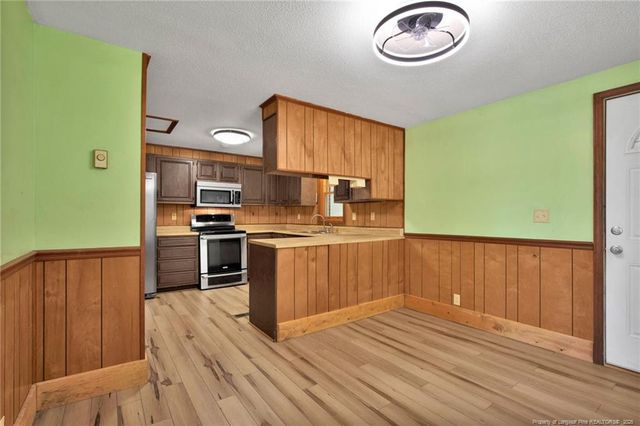 567 Johns Road, Maxton, NC 28364