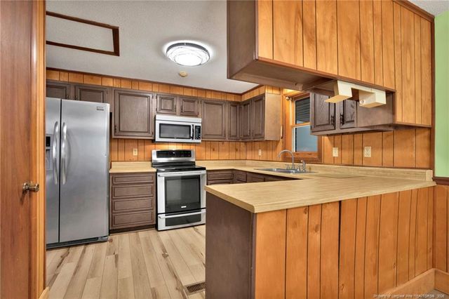 567 Johns Road, Maxton, NC 28364