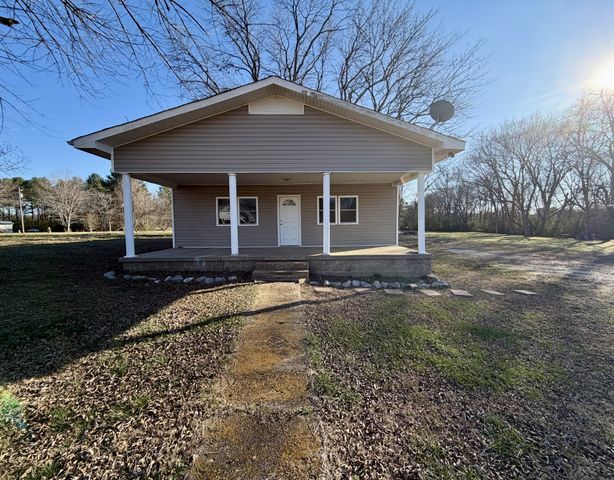 8605 Old State Route 1, New Johnsonville, TN 37134