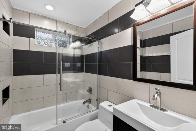 1622 S 15TH ST, Philadelphia, PA 19145