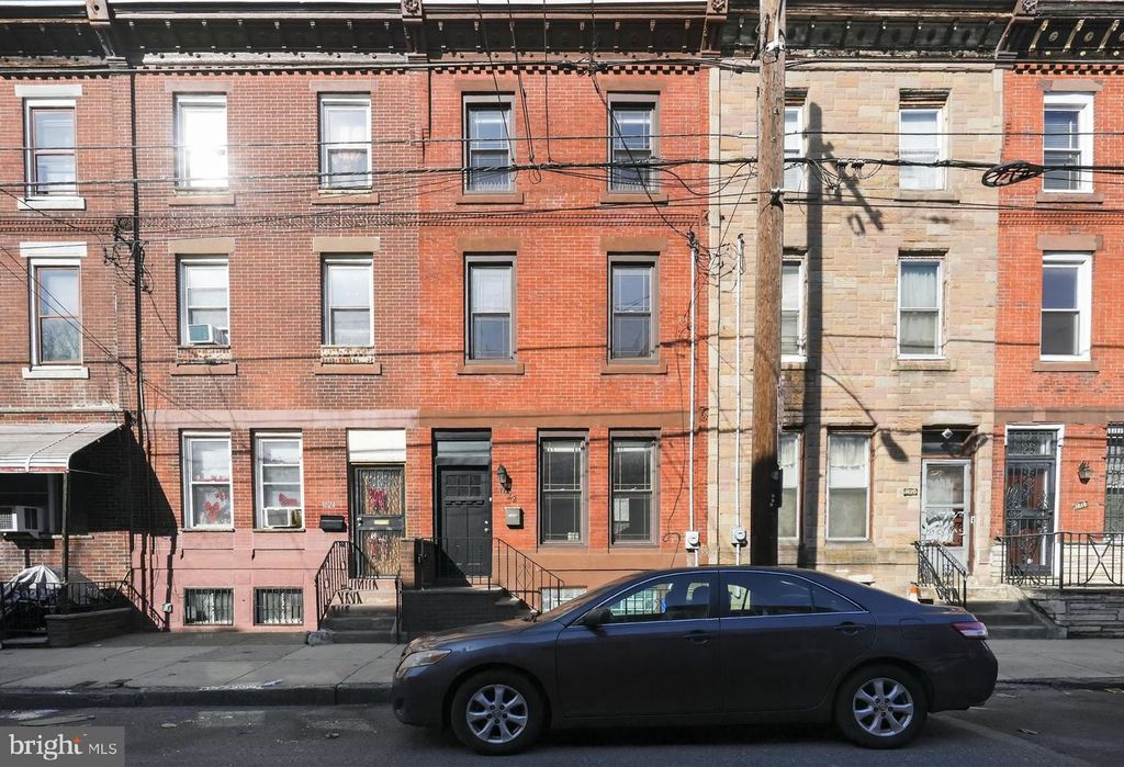 1622 S 15TH ST, Philadelphia, PA 19145