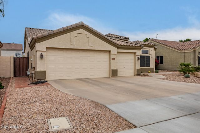 1114 W MULBERRY Drive, Chandler, AZ 85286