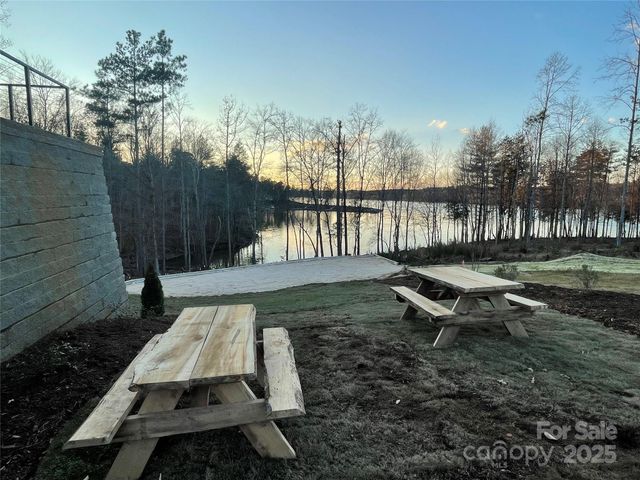 3297 Pyramid Peak Trail 217, Connelly Springs, NC 28612