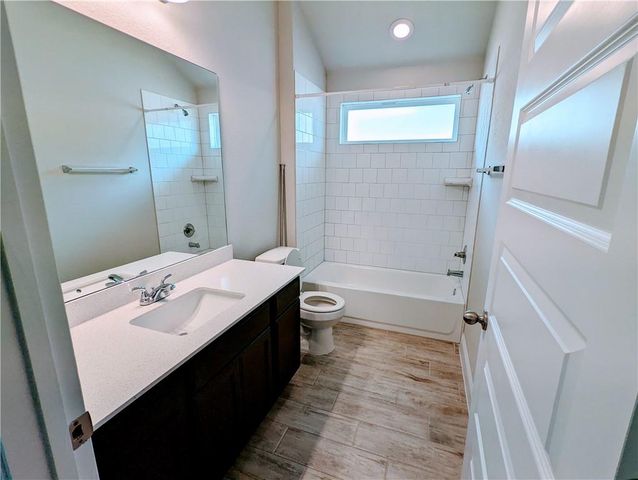 2800 Joe Dimaggio BLVD 94, Round Rock, TX 78665