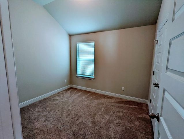 2800 Joe Dimaggio BLVD 94, Round Rock, TX 78665