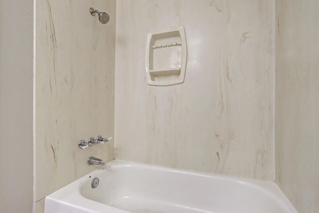 329 46th Street NW, Albuquerque, NM 87105