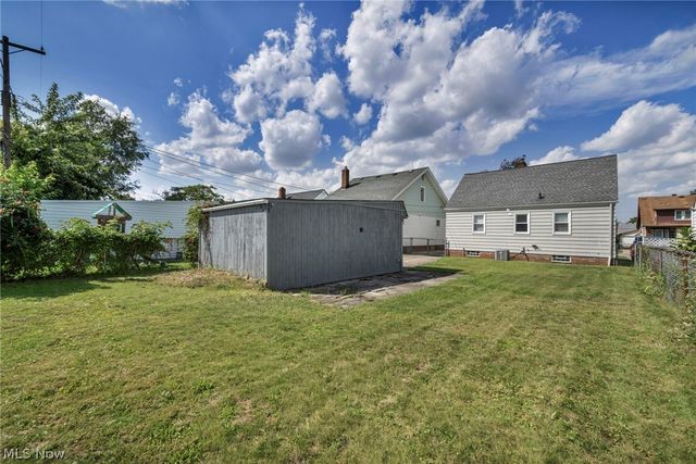3021 Tuxedo Avenue, Parma, OH 44134