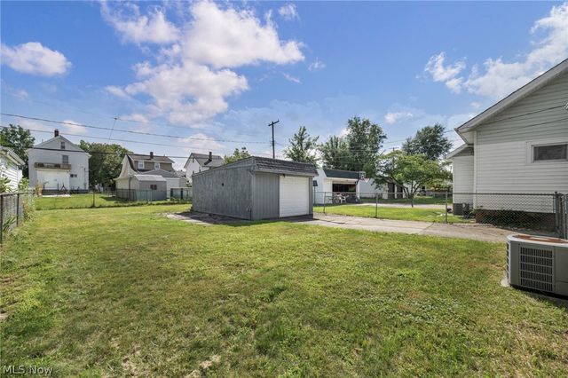 3021 Tuxedo Avenue, Parma, OH 44134