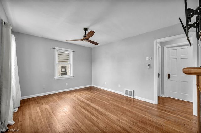 3021 Tuxedo Avenue, Parma, OH 44134