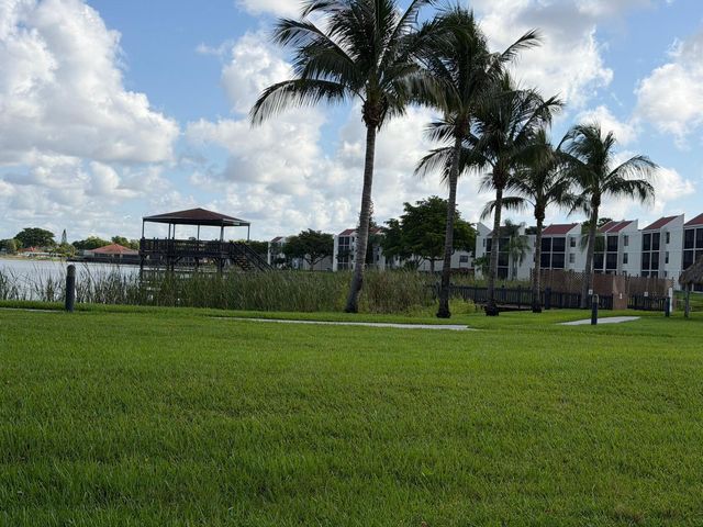 118 Lake Emerald Drive 107, Oakland Park, FL 33309