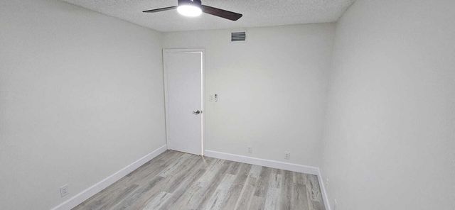 118 Lake Emerald Drive 107, Oakland Park, FL 33309