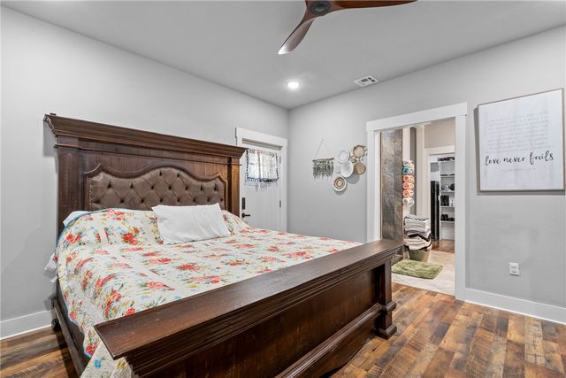 14832 N Jackson Highway, Fayetteville, AR 72704