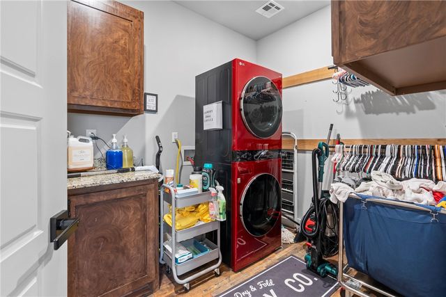 14832 N Jackson Highway, Fayetteville, AR 72704