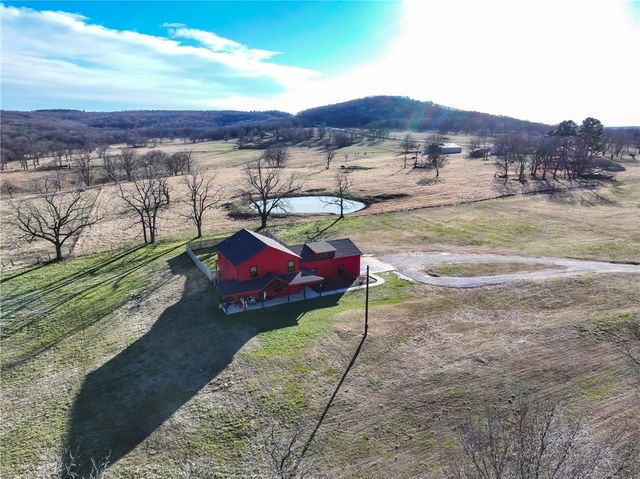 14832 N Jackson Highway, Fayetteville, AR 72704