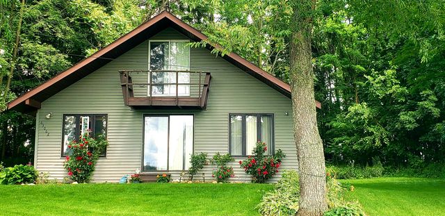 63062 Lakeshore Drive, Dowagiac, MI 49047
