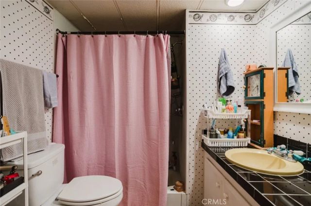 4400 Holt 37, Montclair, CA 91763