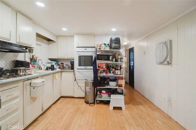 4400 Holt 37, Montclair, CA 91763