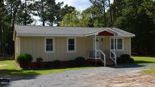 1660 W Pennsylvania Avenue Extension W, Southern Pines, NC 28387