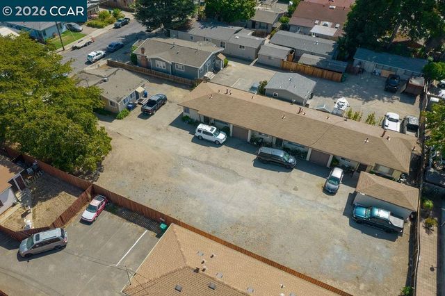 24063 Park St, Hayward, CA 94541