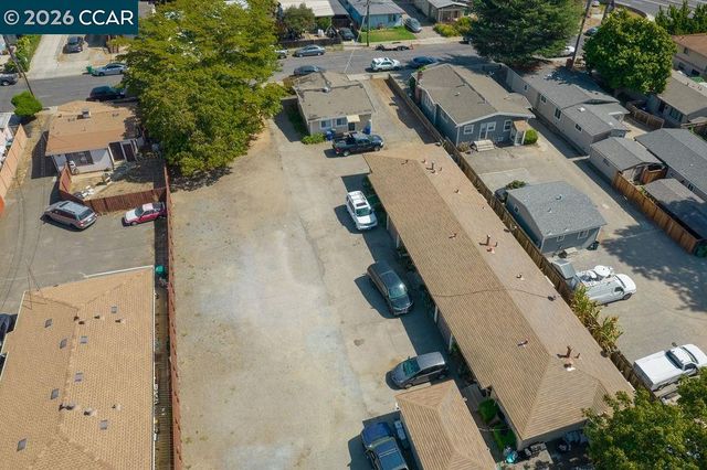 24063 Park St, Hayward, CA 94541