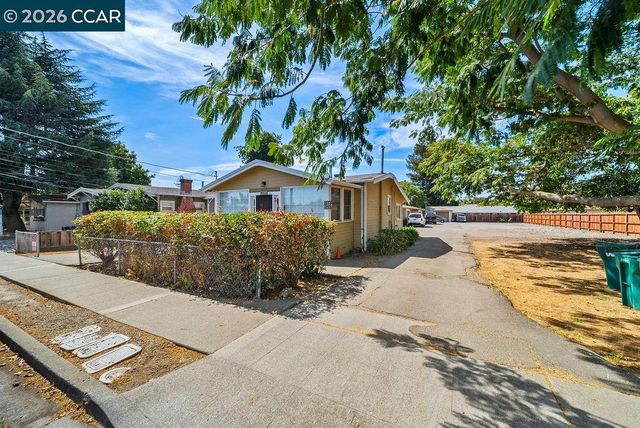 24063 Park St, Hayward, CA 94541