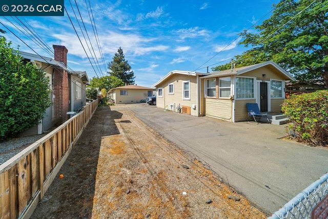 24063 Park St, Hayward, CA 94541