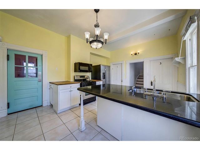 1707 Lake Ave, Pueblo, CO 81004