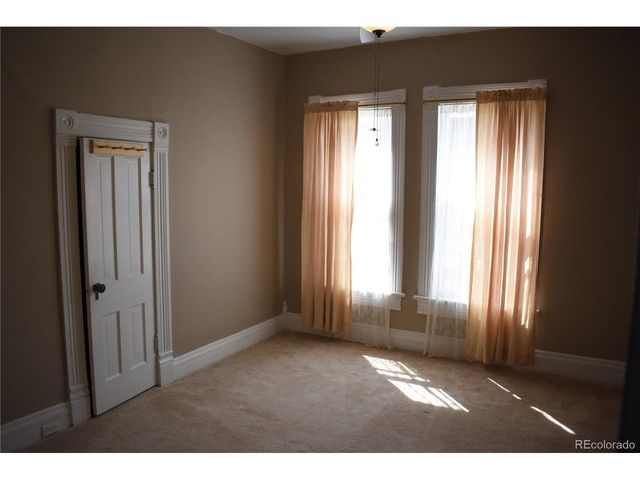 1707 Lake Ave, Pueblo, CO 81004