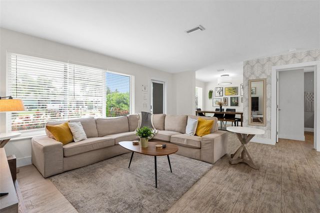 2621 NE 20th Street, Pompano Beach, FL 33064