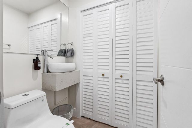 2621 NE 20th Street, Pompano Beach, FL 33064