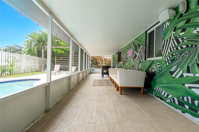 2621 NE 20th Street, Pompano Beach, FL 33064