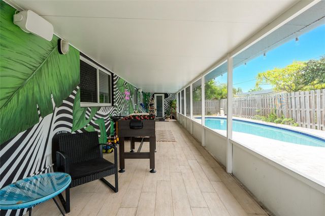 2621 NE 20th Street, Pompano Beach, FL 33064