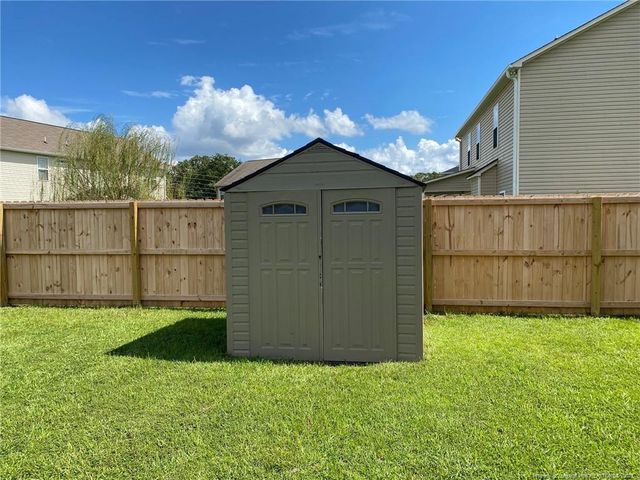 146 Fountain Grove Drive, Raeford, NC 28376