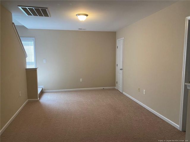 146 Fountain Grove Drive, Raeford, NC 28376