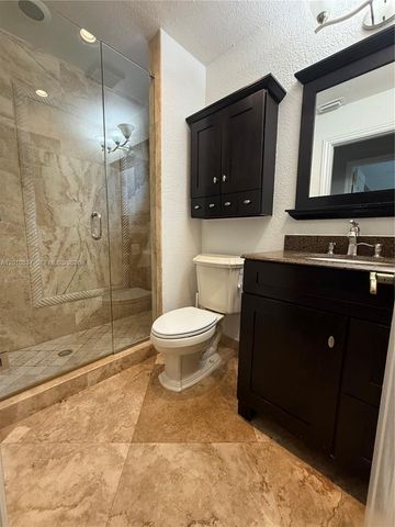 1070 Capistrano, Weston, FL 33326