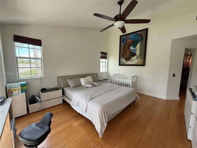 1070 Capistrano, Weston, FL 33326