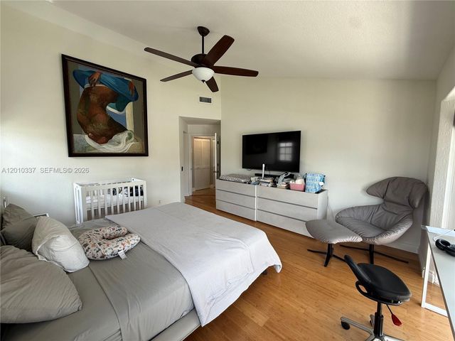 1070 Capistrano, Weston, FL 33326