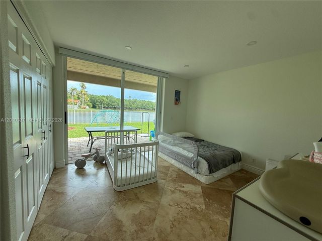 1070 Capistrano, Weston, FL 33326