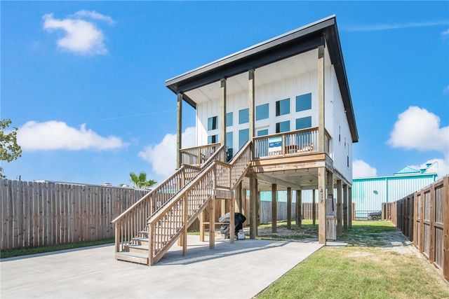 418 S 9th St, Port Aransas, TX 78373