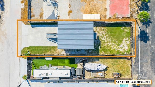 418 S 9th St, Port Aransas, TX 78373