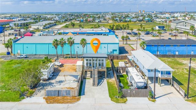 418 S 9th St, Port Aransas, TX 78373