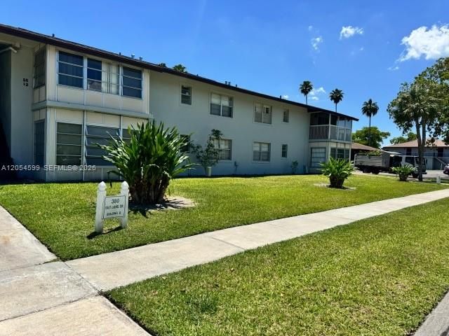 380 E Laurel Dr 4D, Margate, FL 33063