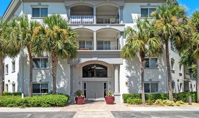 1100 Pine Ridge RD B102, Naples, FL 34108