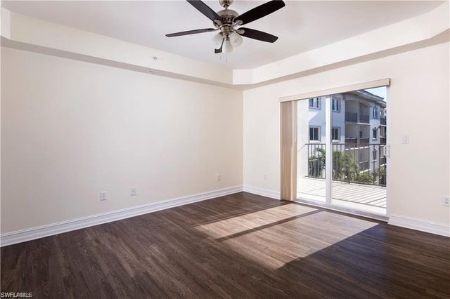 1100 Pine Ridge RD B102, Naples, FL 34108
