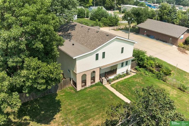 5116 Pine Street, Omaha, NE 68106