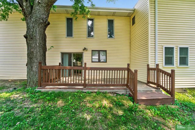 5116 Pine Street, Omaha, NE 68106