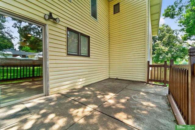 5116 Pine Street, Omaha, NE 68106