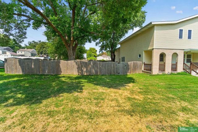 5116 Pine Street, Omaha, NE 68106