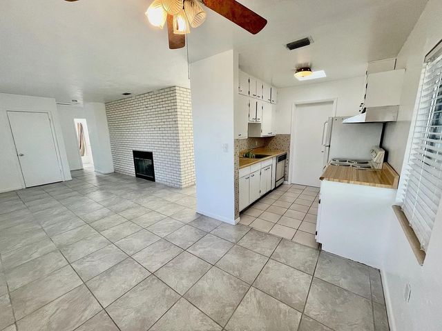 22086 BEVERLY AVENUE, Port Charlotte, FL 33952